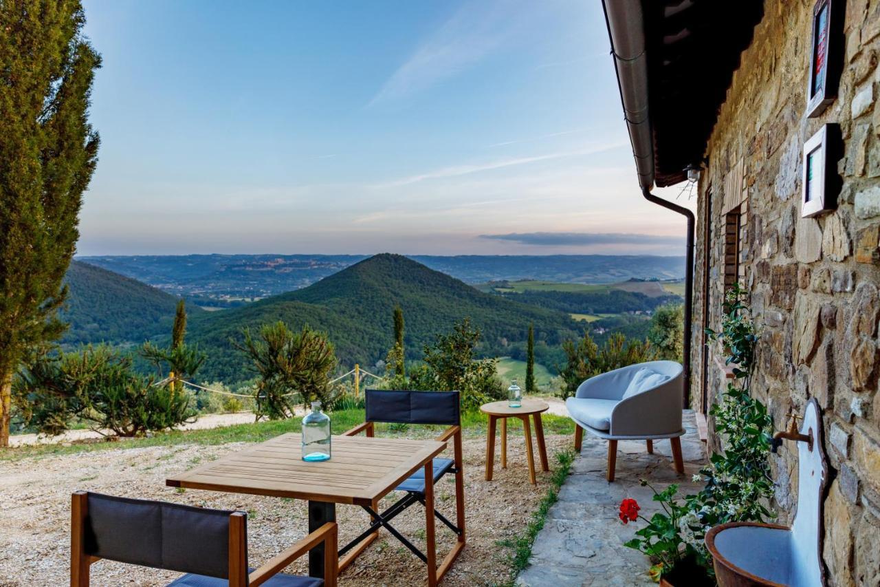 Отель Antichi Casali Di Charme Орвието Экстерьер фото